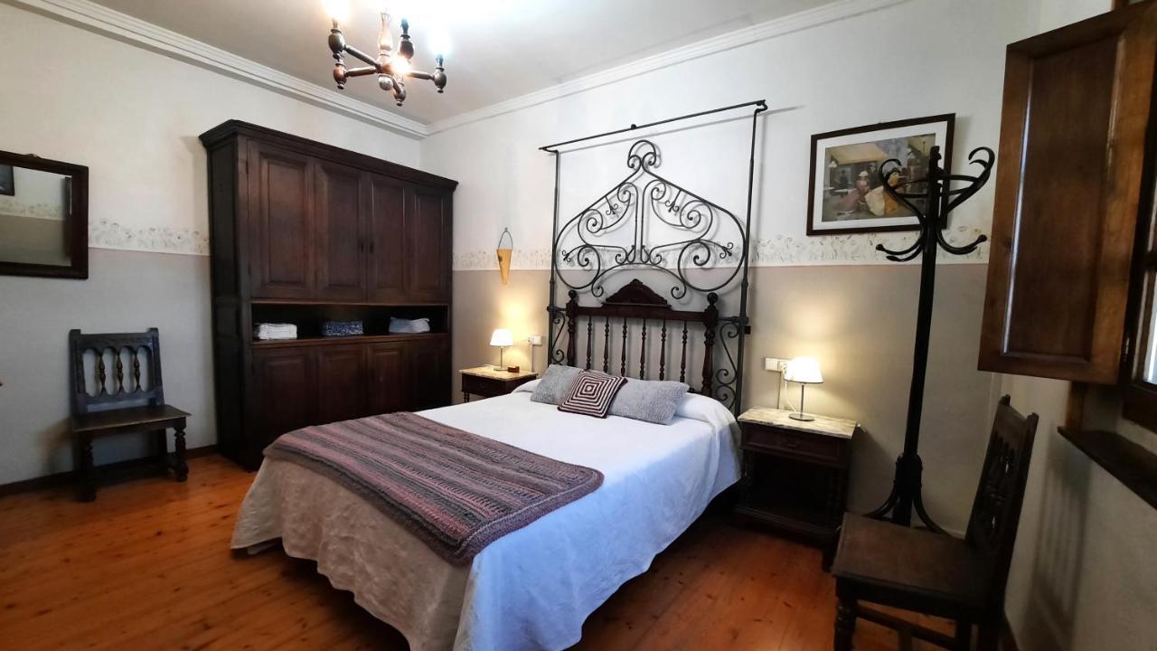 La Casona De Villanueva De Pria Bagian luar foto
